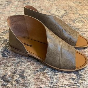 🔥🔥Free People Mont Blancs Sandals🔥🔥